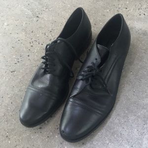 J. Jill black leather oxford flats